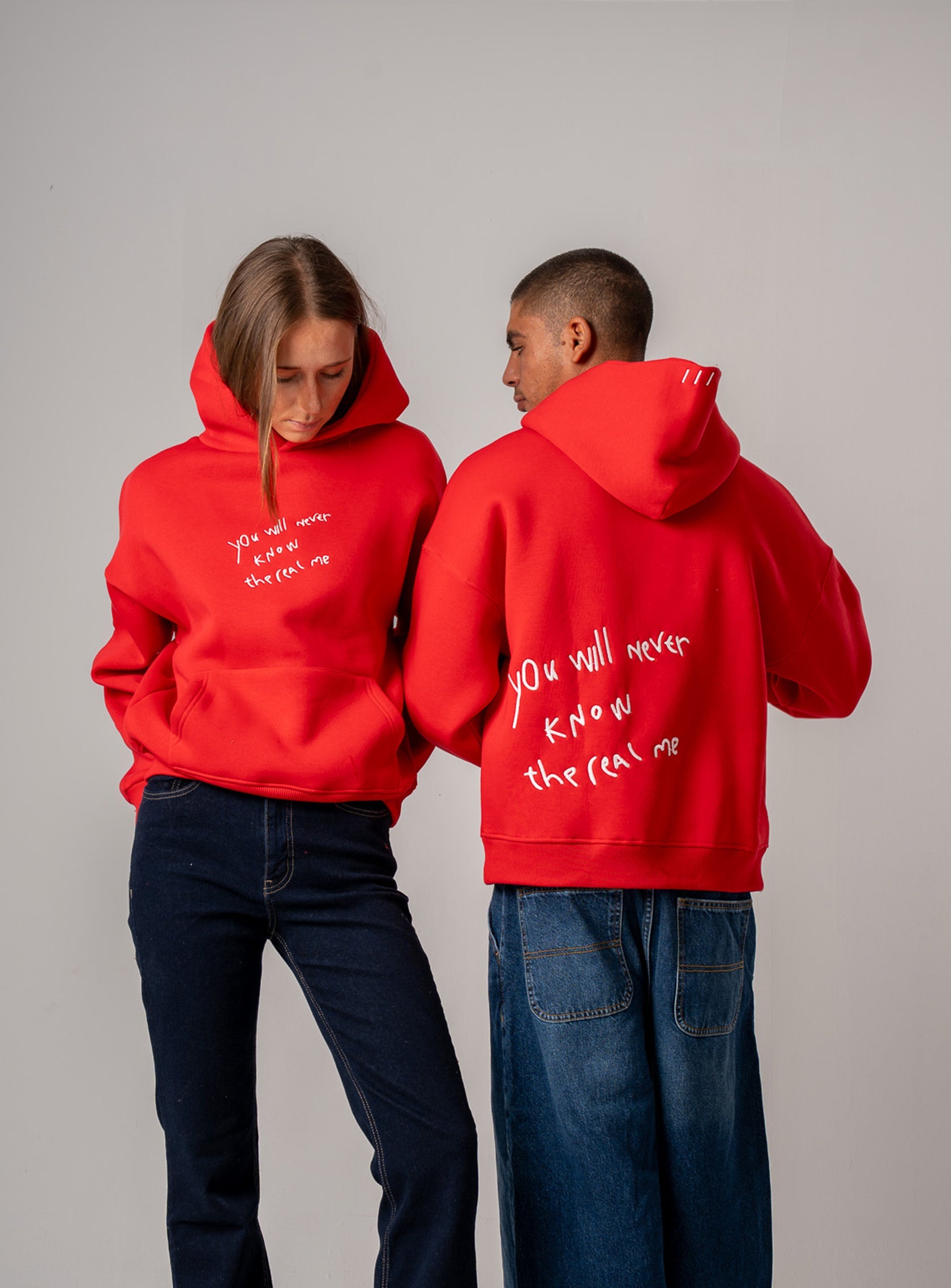 SWEATS & HOODIES